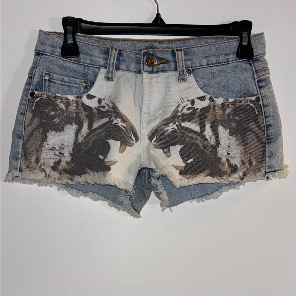The Classic Blue and White Jean Shorts with Unique Design